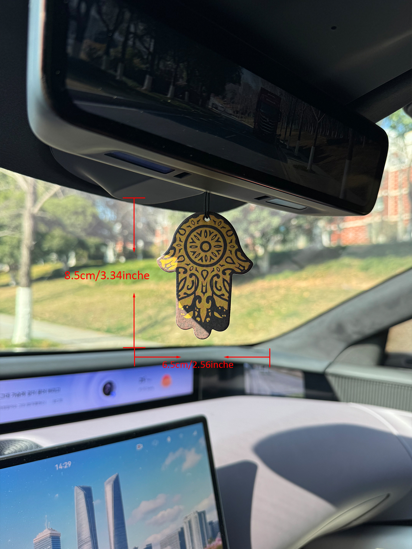 Hamsa Hand, Hand of the Virgin - Perfume Fragrance Types 评论和价格